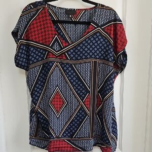Worthington Blue and Red Graphic Short Sleeve Blouse